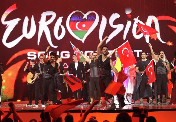 “Abuelas de Buránovo “ llegan a conocer a sus rivales tras la celebración de la segunda semifinal de Eurovisión - Sputnik Mundo