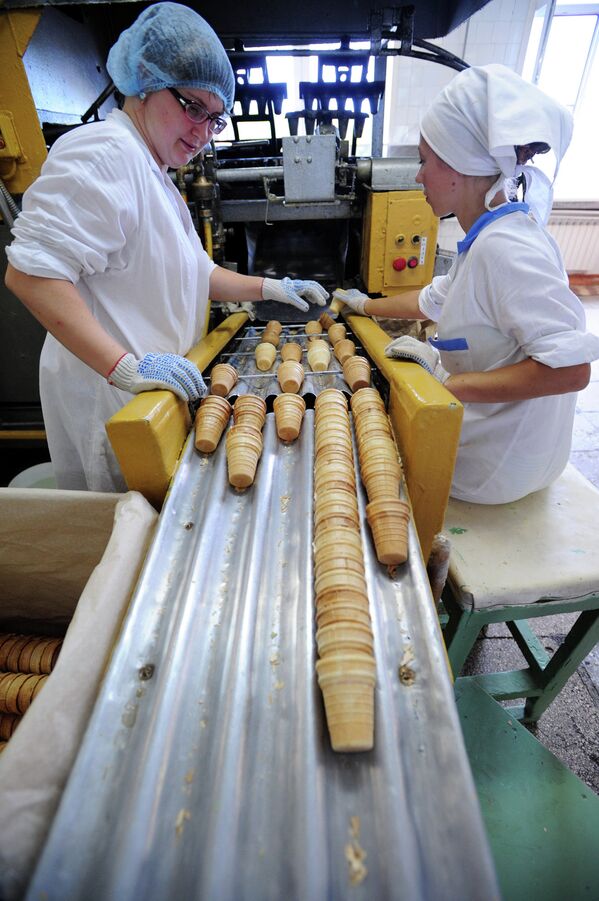 Fabricación de helados en Ekaterimburgo - Sputnik Mundo