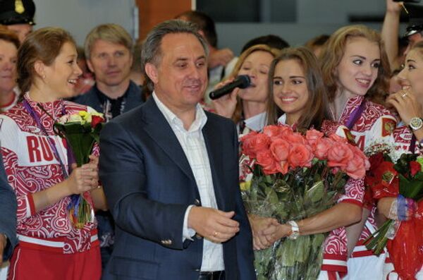 Deportistas rusos regresan a Moscú después de JJOO de Londres - Sputnik Mundo