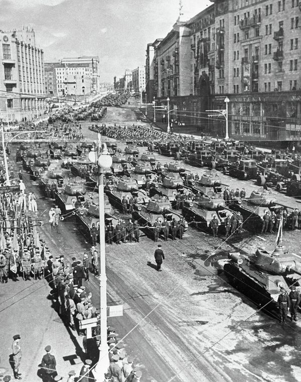 Moscú en los primeros años tras la II Guerra Mundial - Sputnik Mundo