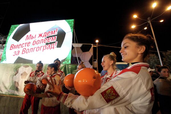 La FIFA anuncia las ciudades rusas seleccionadas para acoger los partidos del Mundial 2018 - Sputnik Mundo