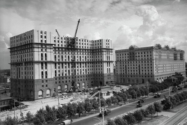 Moscú en 1951-1955: grandes obras y grandes esperanzas - Sputnik Mundo