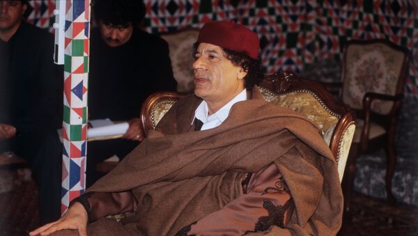 Ex líder de Libia Muammar Gadafi - Sputnik Mundo