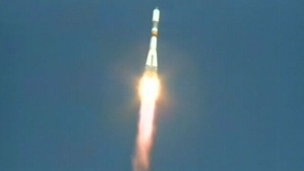 La nave espacial Progress M-17M despega desde Baikonur - Sputnik Mundo