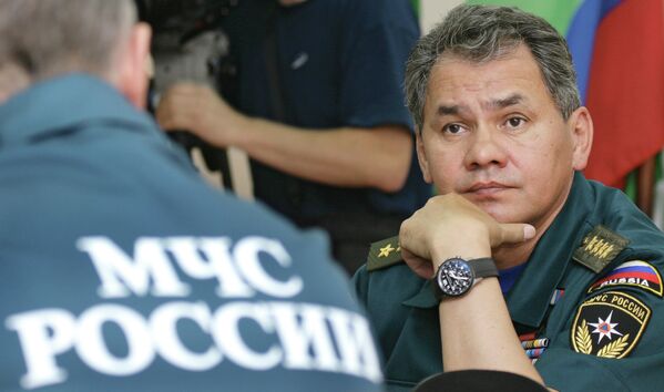 Serguéi Shoigu, de Emergencias a Defensa con una escala en la provincia de Moscú - Sputnik Mundo