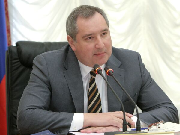 el vicepresidente del Gobierno ruso Dmitri Rogozin - Sputnik Mundo