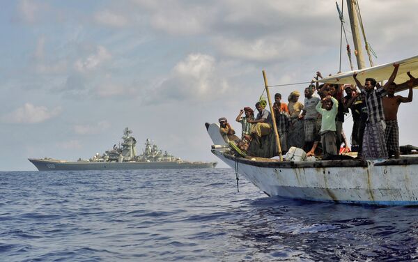 Rusia planea continuar la misión contra la piratería en el Golfo de Adén - Sputnik Mundo
