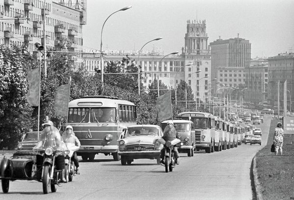 La Unión Soviética de años 1970: pioneros, discos y el Primero de Mayo - Sputnik Mundo
