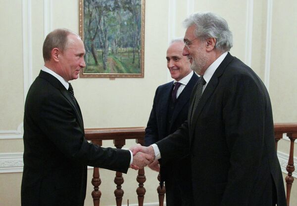 Putin se reúne con Plácido Domingo y José Carreras - Sputnik Mundo