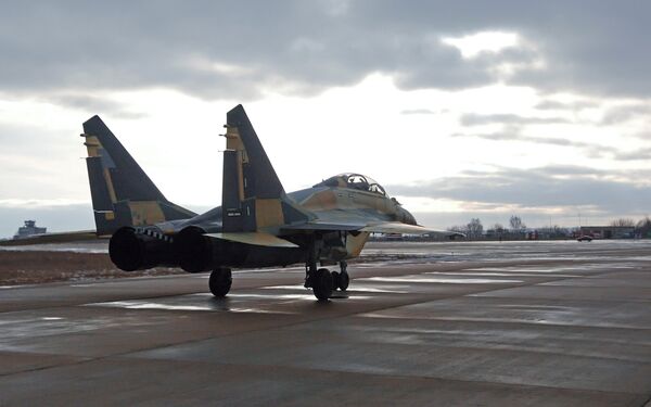 Rusia entrega a la India los primeros cazas embarcados MiG-29K/KUB - Sputnik Mundo