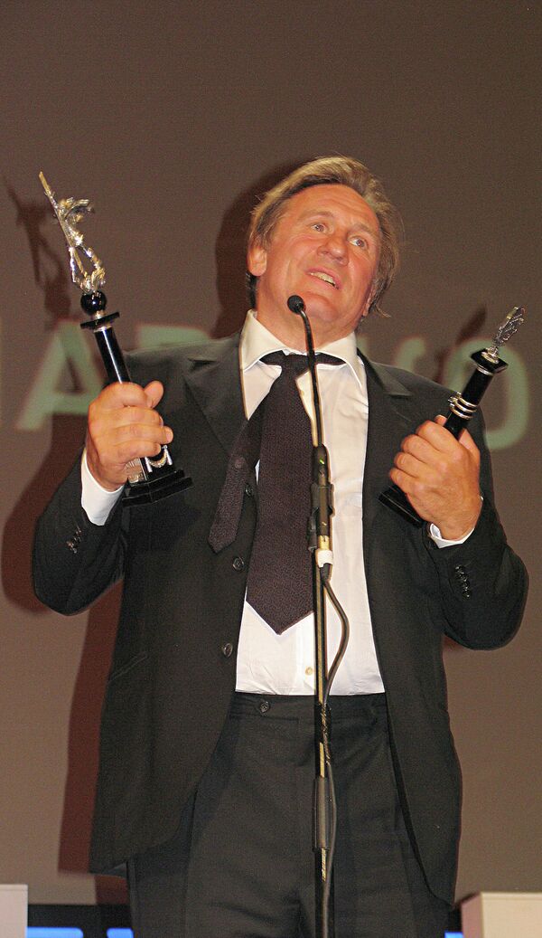 Gerard Depardieu, ciudadano del mundo - Sputnik Mundo