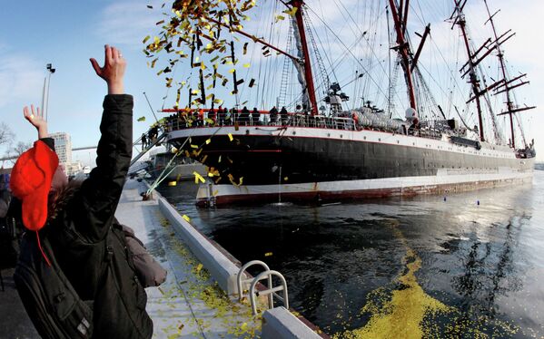 El velero ruso “Sedov” realiza un viaje alrededor del mundo - Sputnik Mundo
