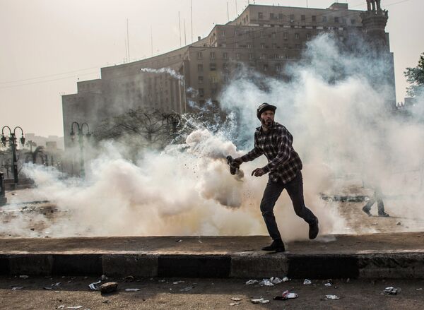 Al menos dos muertos tras dos días de protestas en El Cairo - Sputnik Mundo