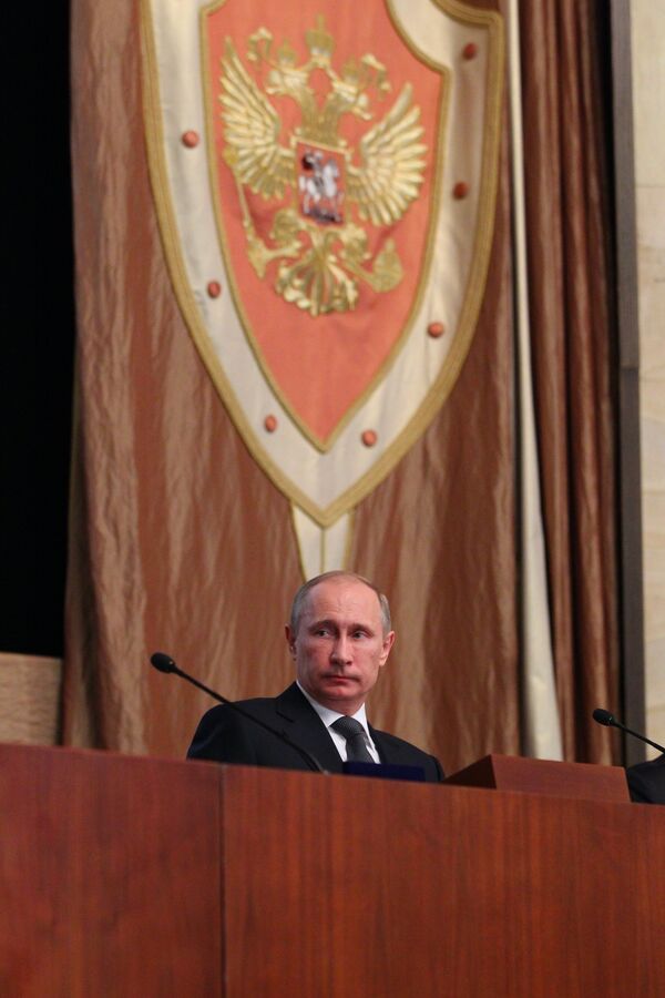 El presidente ruso Vladímir Putin al reunirse este jueves con altos cargos del Servicio Federal de Seguridad (FSB) - Sputnik Mundo
