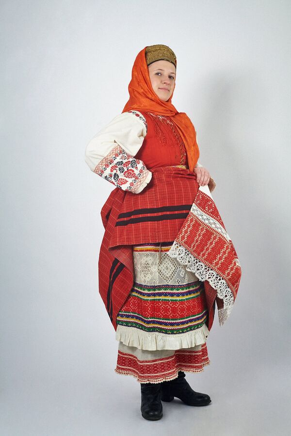 El traje tradicional, joya de la cultura rusa - Sputnik Mundo
