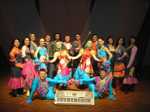 Un conjunto de canto y danza de Rusia participará en el Festival Paz Kutzi en México - Sputnik Mundo