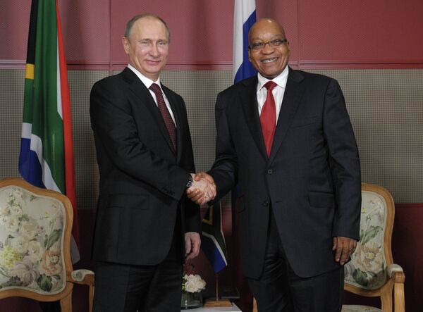 Vladímir Putin y Jacob Zuma - Sputnik Mundo