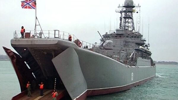 Ejercicios militares a gran escala de la Flota del Mar Negro de Rusia - Sputnik Mundo