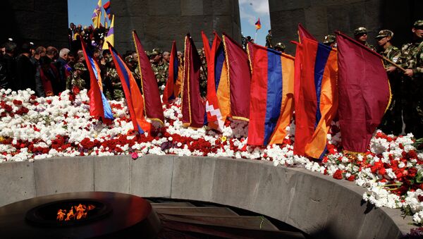 Cada 24 de abril, armenios de todo el mundo rinden tributo a las víctimas del genocidio armenio por el Imperio Otomano - Sputnik Mundo