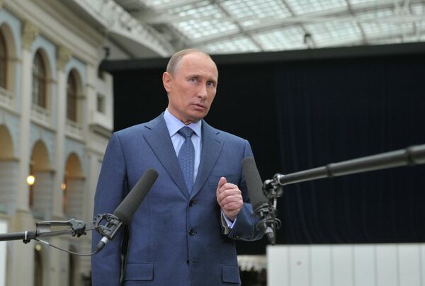 Métodos estalinistas son inconcebibles hoy en Rusia, afirma Putin - Sputnik Mundo