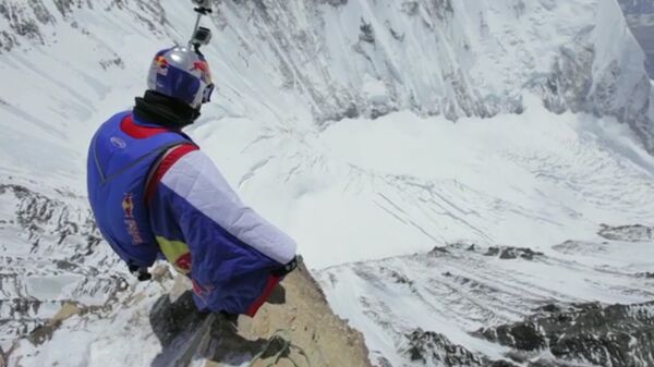Saltador base ruso se lanza desde el Everest - Sputnik Mundo