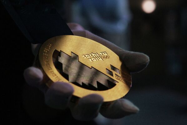 Rusia presenta las medallas olímpicas de Sochi 2014 - Sputnik Mundo