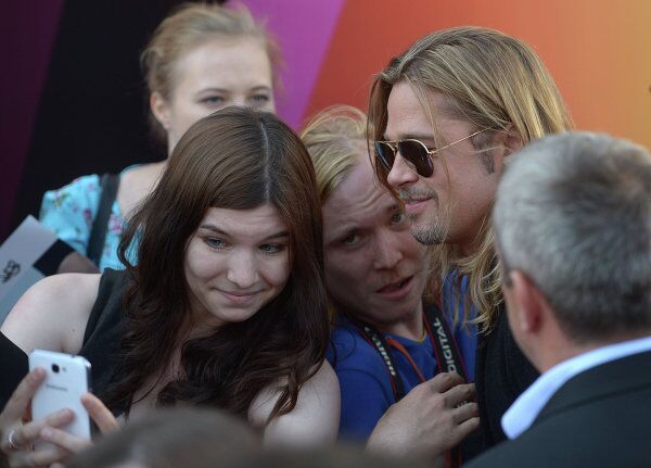 Brad Pitt en la inauguración del Festival de Cine de Moscú - Sputnik Mundo