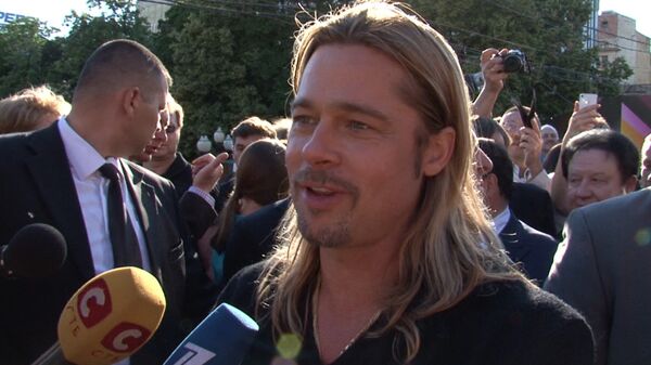 Brad Pitt presenta su nueva película en el Festival de Cine de Moscú - Sputnik Mundo
