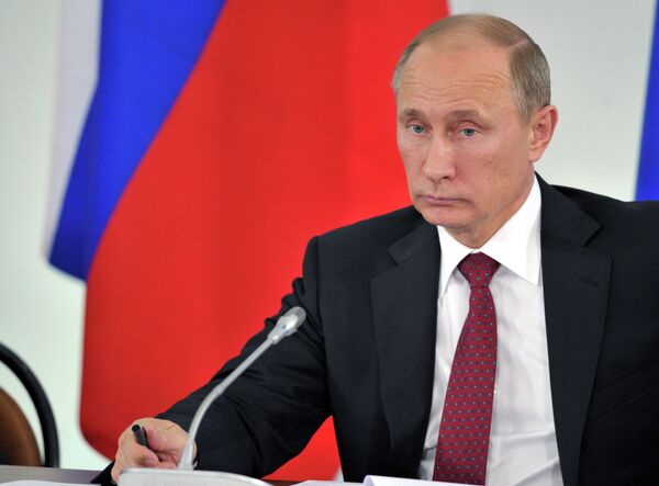Putin visitará Irán a mediados de agosto según la prensa - Sputnik Mundo