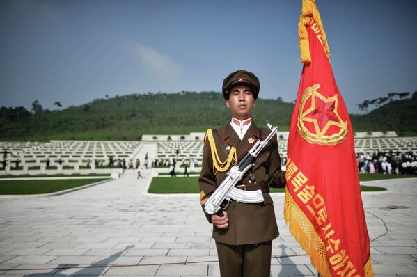 Pyongyang inaugura un cementerio en homenaje a los caídos en la Guerra de Corea - Sputnik Mundo