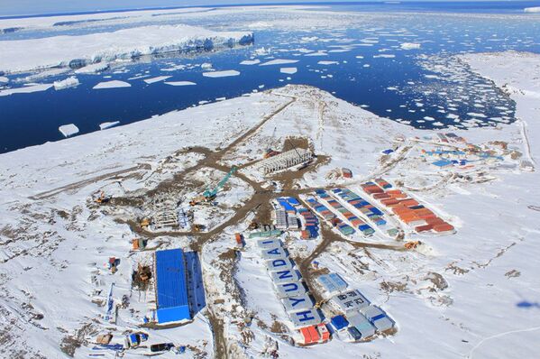 Las extraordinarias bases polares de la Antártida - Sputnik Mundo