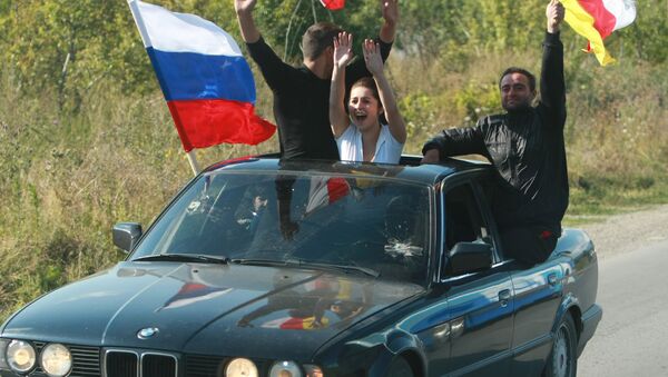 El 75% de los rusos respaldan el reconocimiento de Osetia del Sur por Mosсú - Sputnik Mundo