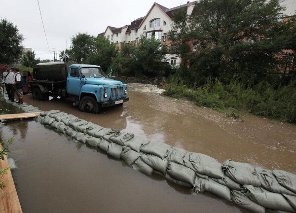 Estado de emergencia en Jabárovsk por temor a inundaciones - Sputnik Mundo
