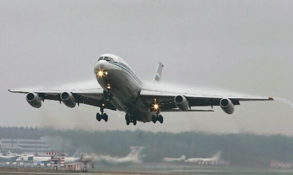 El legendario avión Il-86 se convierte en muse - Sputnik Mundo
