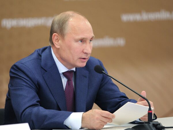 Putin advierte a Ucrania sobre medidas proteccionistas, si se asocia a la UE - Sputnik Mundo