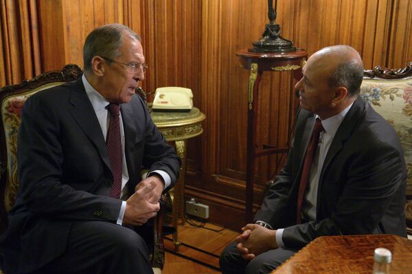 Serguéi Lavrov  y Mohamed Abdel Aziz - Sputnik Mundo