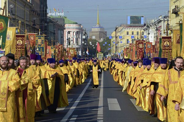 Festejos en San Petersburgo por el 300º aniversario del monasterio de San Alejandro del Neva - Sputnik Mundo