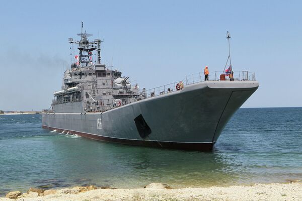 Armada de Rusia anuncia misión de buque de desembarco Yamal  al Mediterráneo - Sputnik Mundo