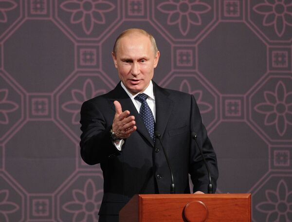 El presidente ruso Vladimir Putin - Sputnik Mundo