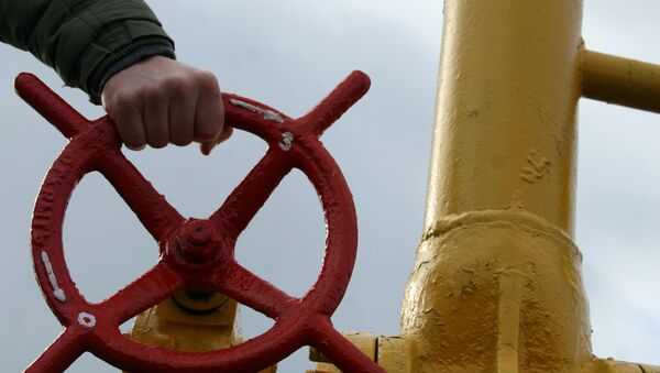 Ucrania puede perder la rebaja del gas si no salda sus deudas con Gazprom - Sputnik Mundo