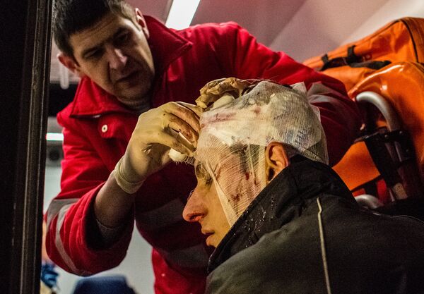 En los hospitales de Kiev permanecen 40 heridos en las protestas, según médicos - Sputnik Mundo