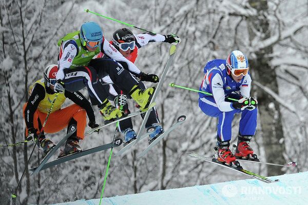 Deportes olímpicos de invierno: esquí acrobático - Sputnik Mundo