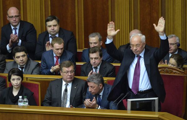 El partido gobernante de Ucrania está dispuesto a votar la dimisión del Gobierno - Sputnik Mundo