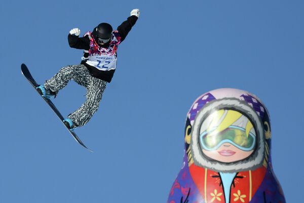 Las clasificatorias de snowboard abren las competiciones oficiales en Sochi - Sputnik Mundo