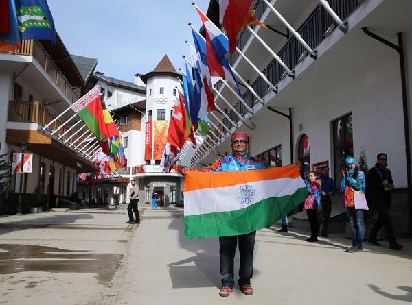 La bandera hindú flamea desde hoy en los Juegos de Sochi - Sputnik Mundo