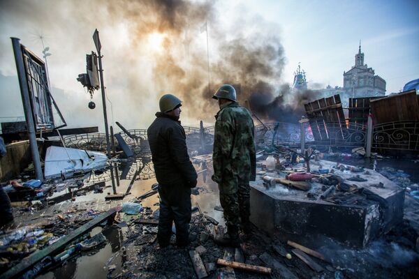 Violentes émeutes à Kiev et à Lvov - Sputnik Mundo