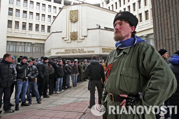 Enfrentamientos en Simferópol por el cambio del poder en Ucrania - Sputnik Mundo