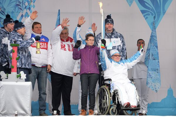 De Moscú a Sochi: el recorrido de la llama paralímpica - Sputnik Mundo