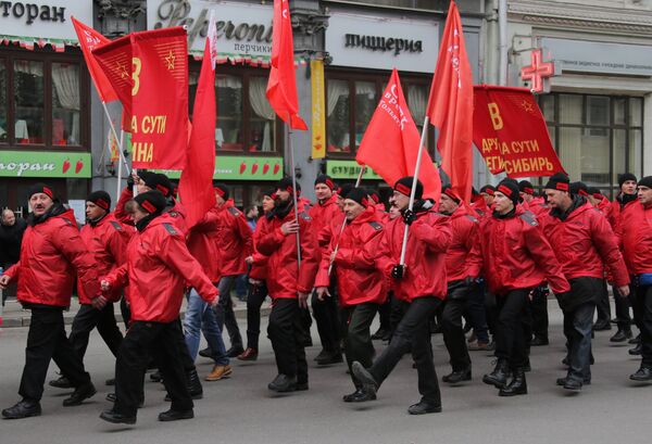 Marcha ‘En apoyo a Crimea y contra el fascismo’ - Sputnik Mundo