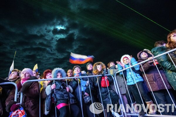 Júbilo en Sebastopol y Simferópol por los resultados del referéndum - Sputnik Mundo